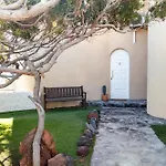 Seaside Jacuzzi Pool Free Surf Retreat Ferienhaus