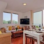 Seaside Jacuzzi Pool Free Surf Retreat Ferienhaus