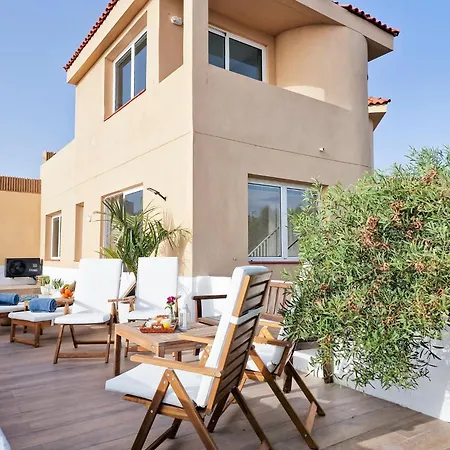 Seaside Jacuzzi Pool Free Surf Retreat Ferienhaus